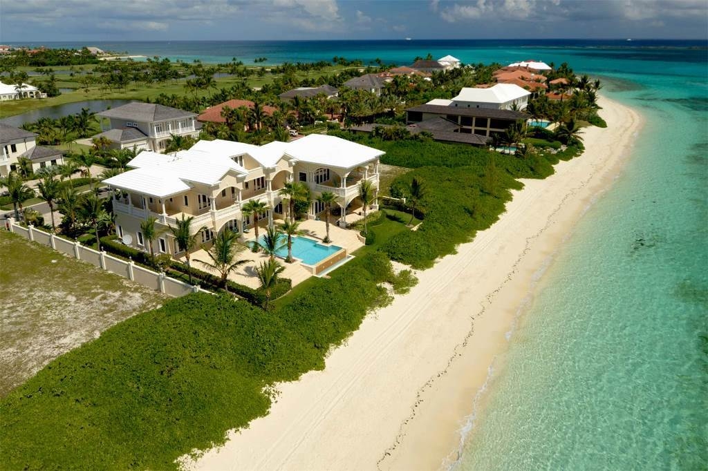 Stunning Beachfront Ocean Club Estates Paradise Island Nassau And Paradise Island Bahamas 7284