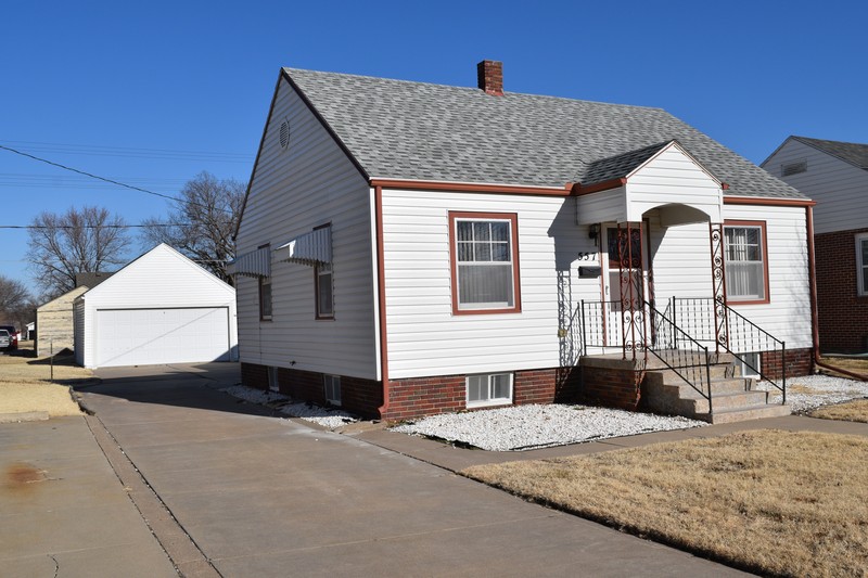 About You Realty Russell Kansas Realtor And Real Estate Professionals