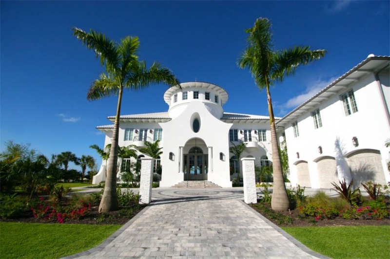 Golf Course Estate Home Albany, Nassau, Bahamas