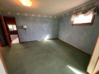 Small Photo