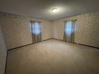 Small Photo