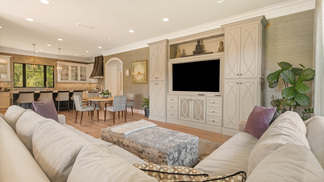 Small Photo