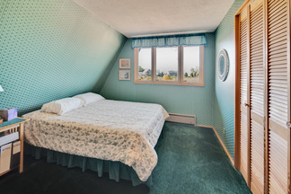 Small Photo