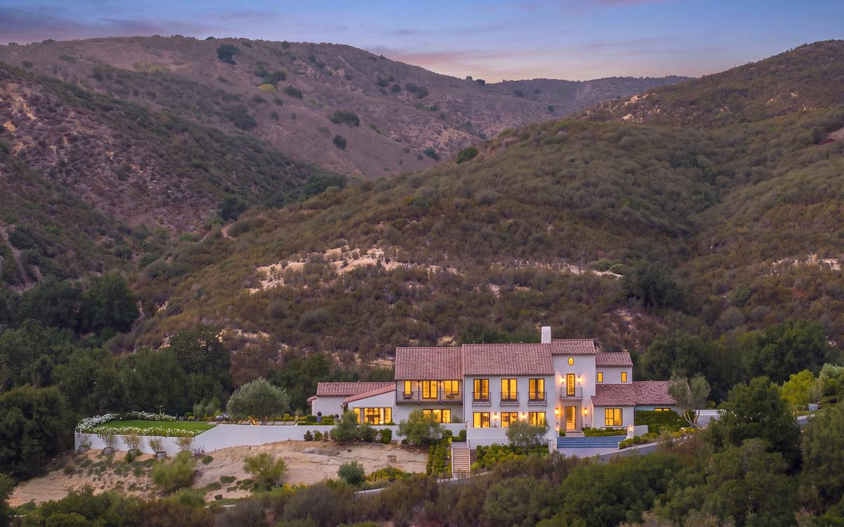 Country Ridge Estate