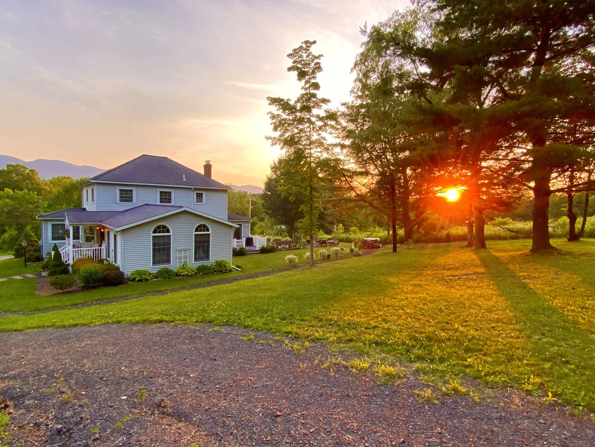 Country Views Realty. Upstate New York Real Estate.